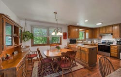 2651 VAN BEEK Road, GREEN BAY, WI 54311