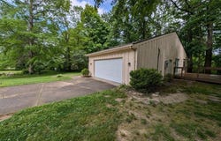 7201 S Kingswood Street, Terre Haute, IN 47802-7857