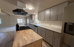 37600 SUNSET ST, Sandy, OR 97055