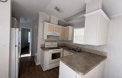 941 Prairie St, Avon Park, FL 33825