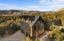 375 W White Cliffs Dr, Orderville, UT 84758