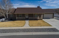 926 33rd St, Cody, WY 82414