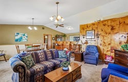 200 4th Avenue, Jamaica, IA 50128