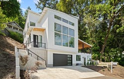 9316 NW HARDY, Portland, OR 97231