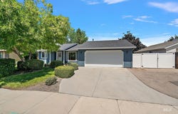 1804 W Sandalwood Dr, Meridian, ID 83646