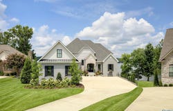 2855 Marina Drive, Athens, AL 35611