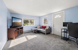 105 E Franklin Street, Morristown, MN 55052