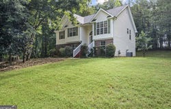 45 Ashley Woods, Newnan, GA 30263