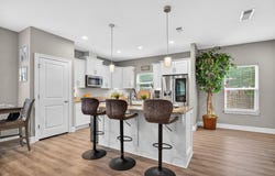 2259 Hadleigh Hills Ct Court, Navarre, FL 32566
