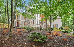 5439 Shawnee Road, Pentwater, MI 49449