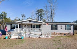 6773 Hampton Rd., Conway, SC 29527