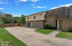 220 Hallmark Drive, Stonewall, LA 71078