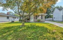 5601 Park Street, Mentor on the Lake, OH 44060