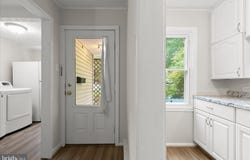 3-D PLATEAU Place, GREENBELT, MD 20770