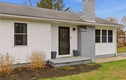 739 East Road, Tiverton, RI 02878