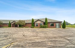 180 KNIGHTS Way, FOND DU LAC, WI 54935-8027