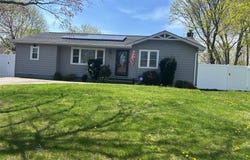 1528 Baldwin Boulevard, Bay Shore, NY 11706