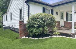 1053 Burlington Avenue, Frankfort, IN 46041-1401