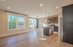 1145 S QUAIL RUN Pl, Ridgefield, WA 98642