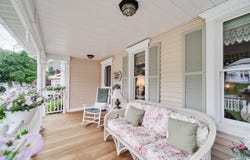 286 5th Avenue, Manistee, MI 49660