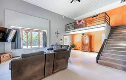 5119 N Buhler Rd, Buhler, KS 67522