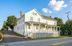 2950 BALTIMORE Pike, HANOVER, PA 17331