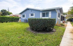 2432 Sherman St, Hollywood, FL 33020