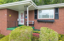 139 E Owens Ave, Derry, PA 15627