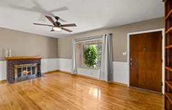 2829 PALOMAS Drive NE, Albuquerque, NM 87110