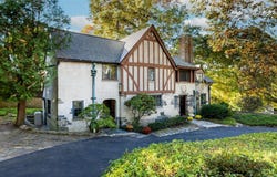 71 Flower Avenue, Hastings-on-Hudson, NY 10706