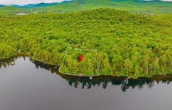 196 Beecher Park Way, Long Lake, NY 12847