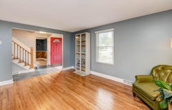 114 Highland Avenue, Worthington, OH 43085