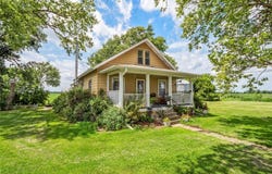 2385 Holliwell Bridge Road, Winterset, IA 50273
