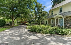 1216 MONTGOMERY Avenue, NARBERTH, PA 19072