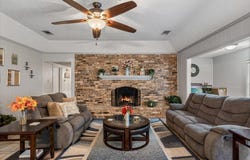 930 Bradley, Athens, TX 75751