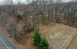 40 Crine Road, Marlboro, NJ 07746