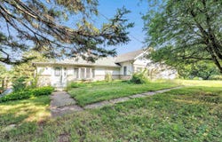 4237 STURGEON BAY Road, GREEN BAY, WI 54311