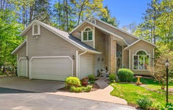 N1124 COUNTY ROAD E, Waupaca, WI 54981