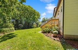 23 Hart Place, Plainville, CT 06062