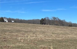 Three Creek Road, Preston, MO 65732