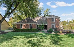 11278 Hemlock Street, Overland Park, KS 66210