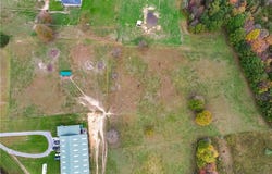 1316 Porter Rd, Clinton Twp, PA 16038