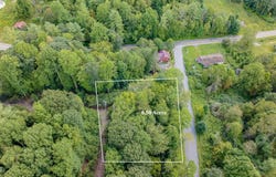 Azen Road, Damascus, VA 24236