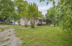 129 Sourwood Lane, Sharps Chapel, TN 37866