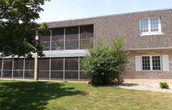 777 Hidden Oak Trail, Hobart, IN 46342