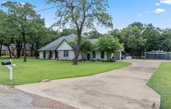 108 Wooded Acre Loop, Whitney, TX 76692