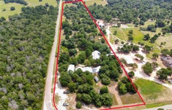 208 Old Potato RD, Paige, TX 78659