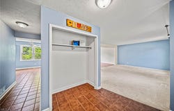 4494 Jaycox Road, Avon, OH 44011