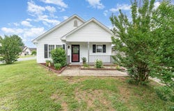 606 Arden Street, Burlington, NC 27215