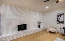 233 Pecos Way, Las Vegas, NV 89121